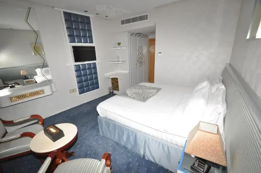 Photo - Montana Al Azizia Hotel