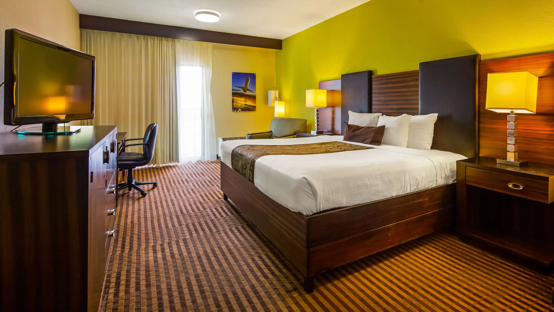 Foto - Best Western Plus Atlanta Airport East