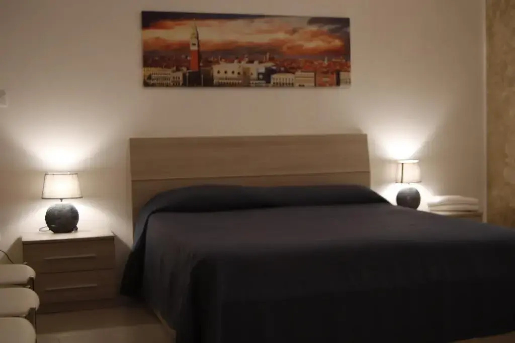 Photo - Ute Hotel