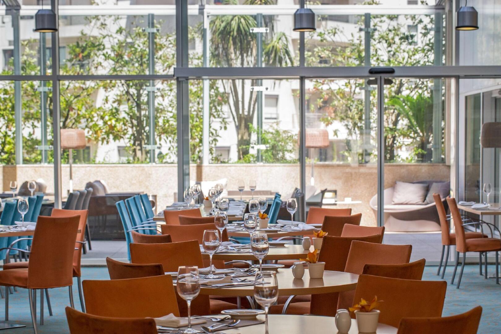 Photo - SANA Malhoa Hotel