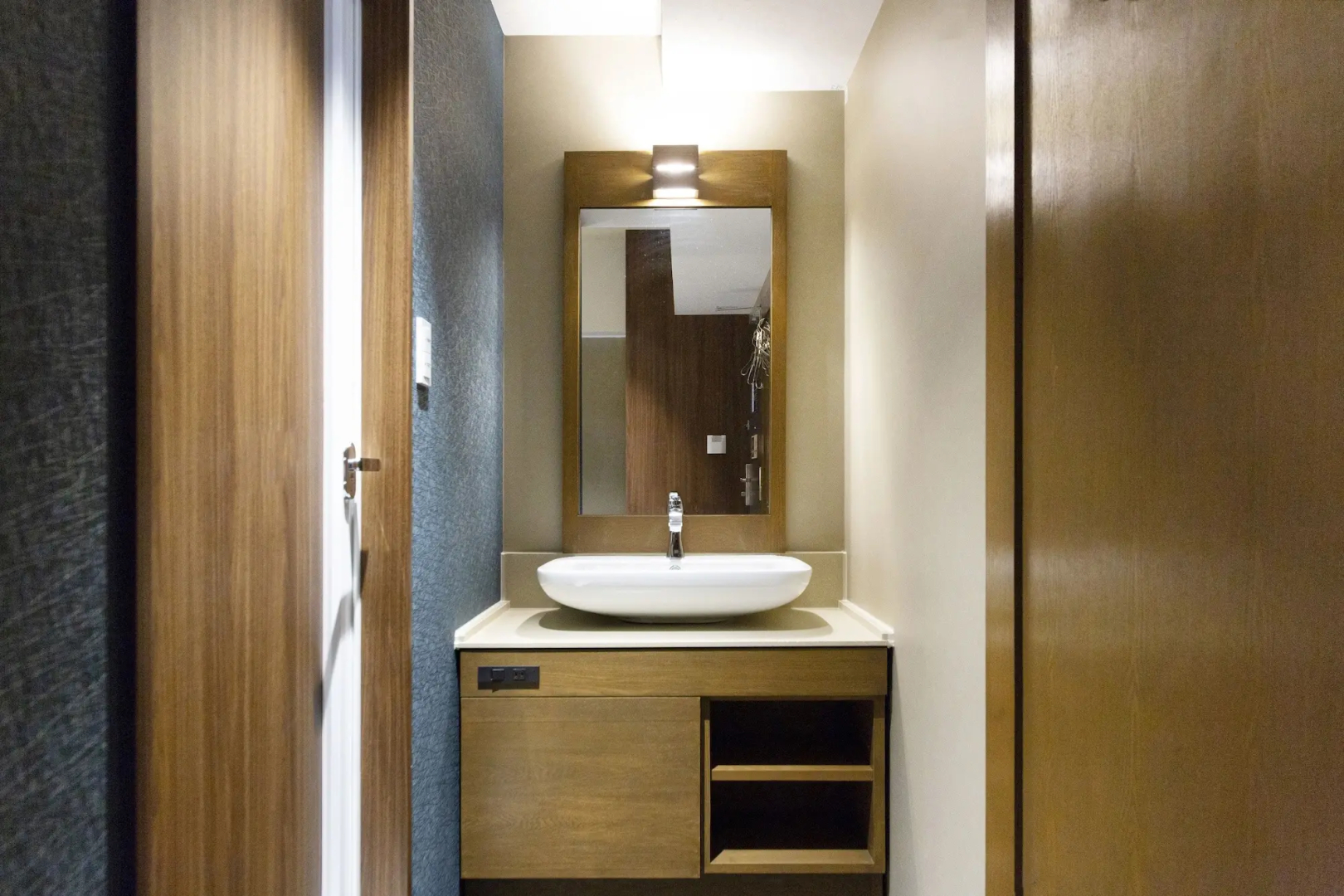 Foto - HOTEL HILLARYS Shinsaibashi