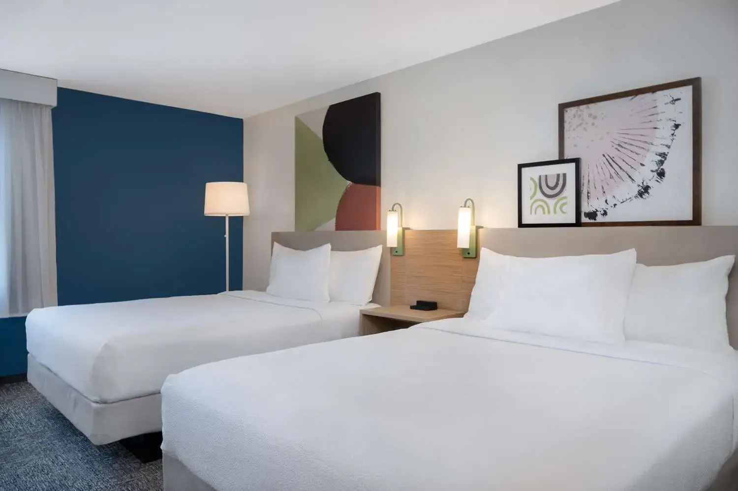 Foto - Spark by Hilton Savannah Midtown