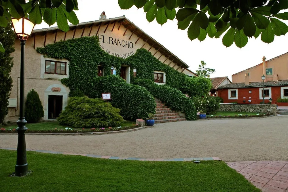 Photo - Hotel El Rancho