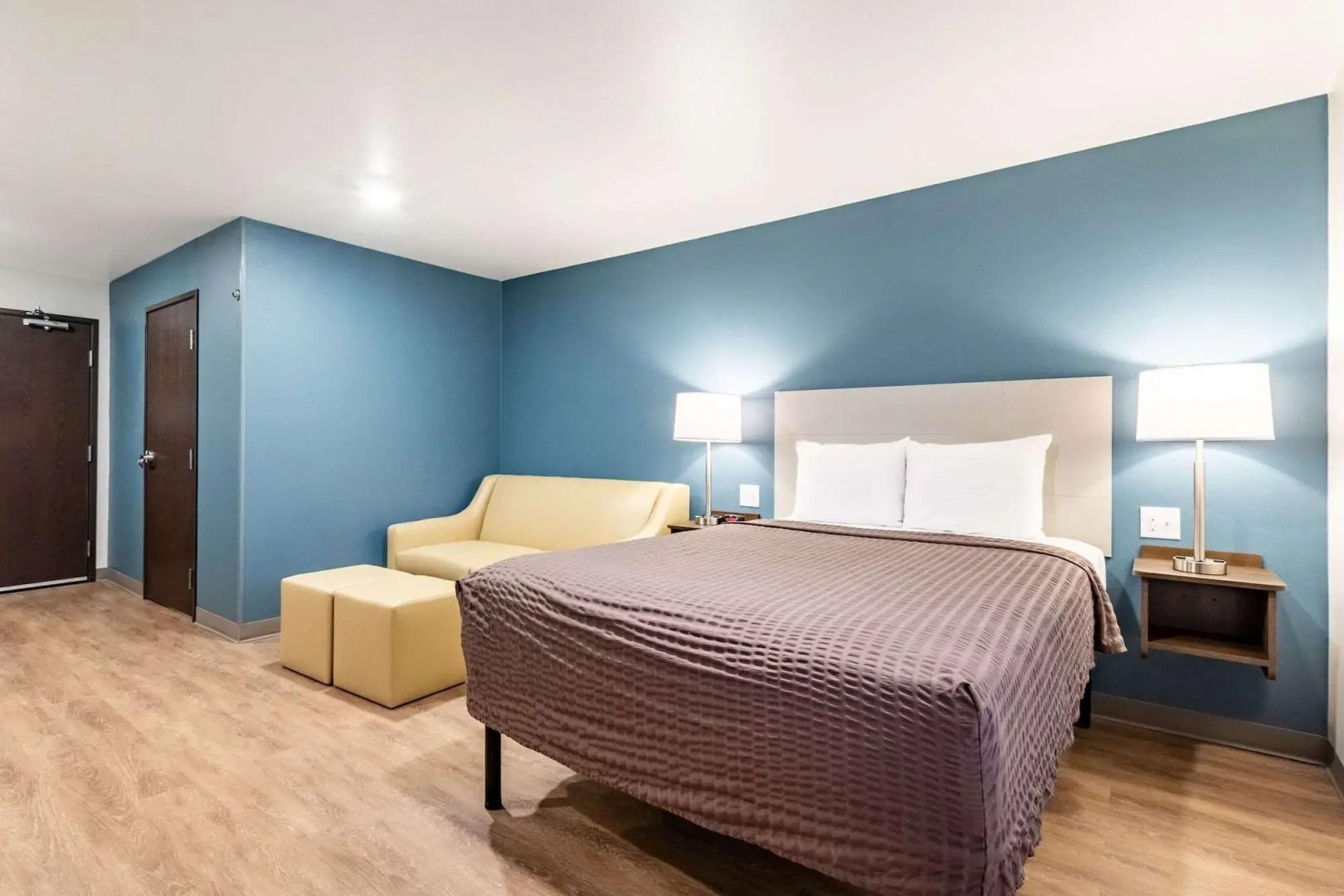 Photo - WoodSpring Suites Indianapolis Airport South