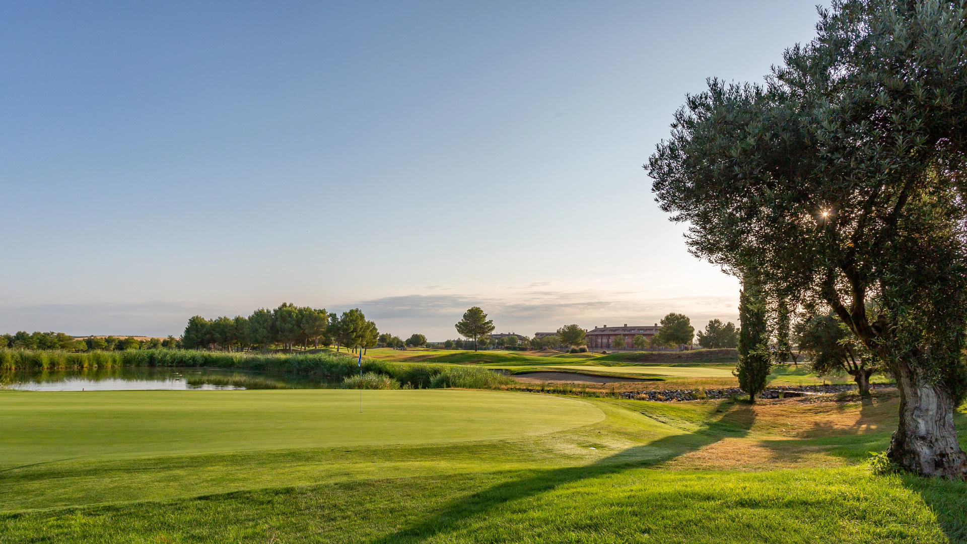 Photo - Dorma Layos Golf