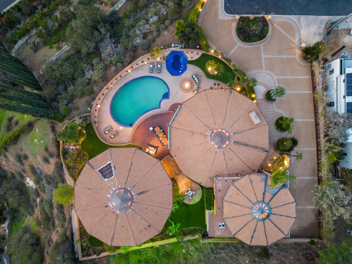 Foto - Via Vallarta - An Architecturally Significant California Modern Home