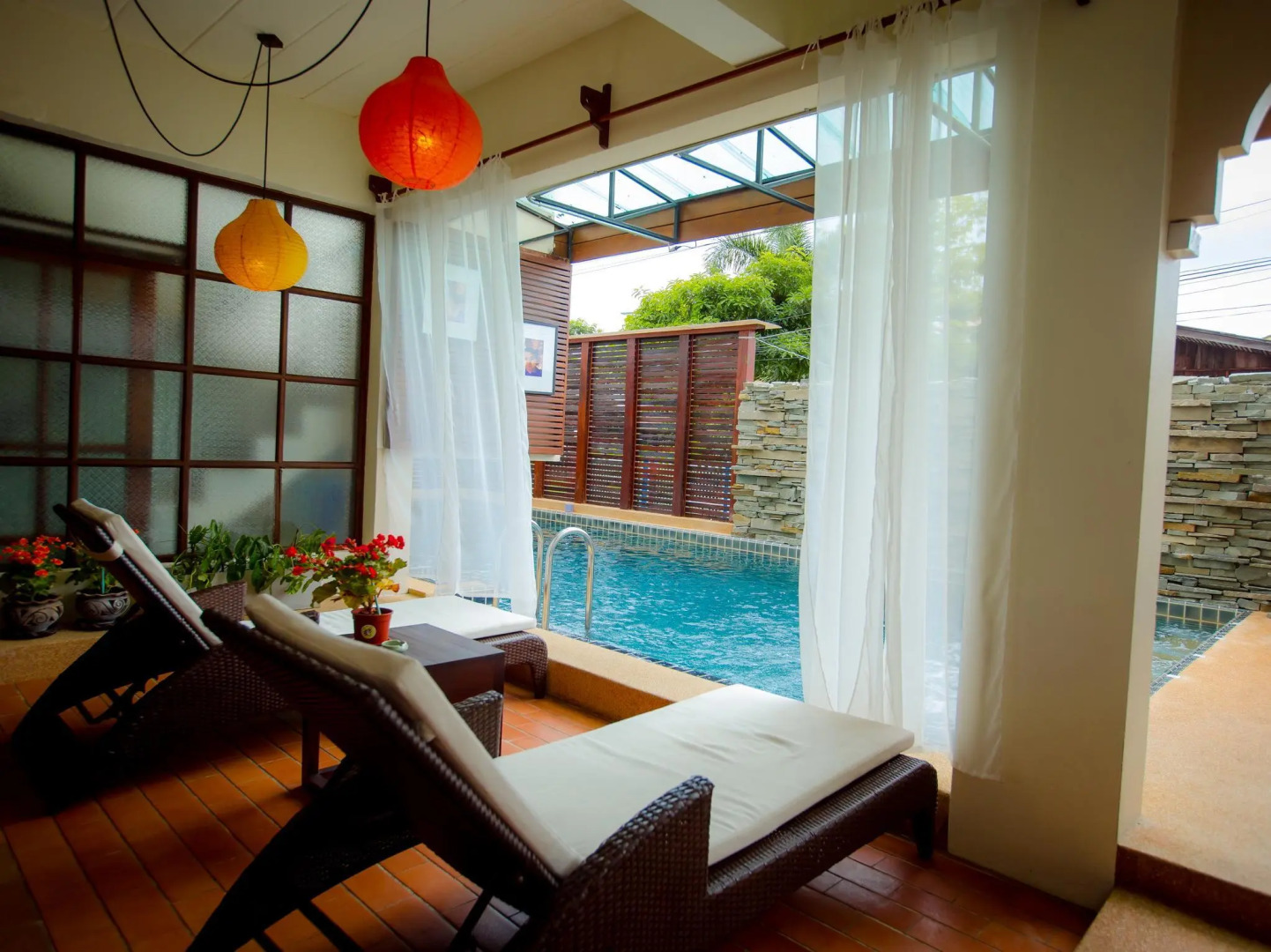 Photo - Kampaeng Ngam Hotel - Steps to Night Bazaar & Old City