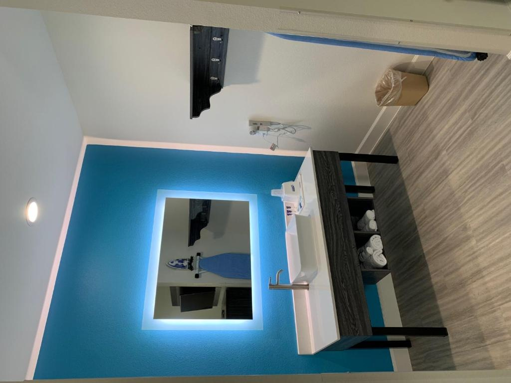Foto - Americas Best Value Inn & Suites Houston at Hwy 6
