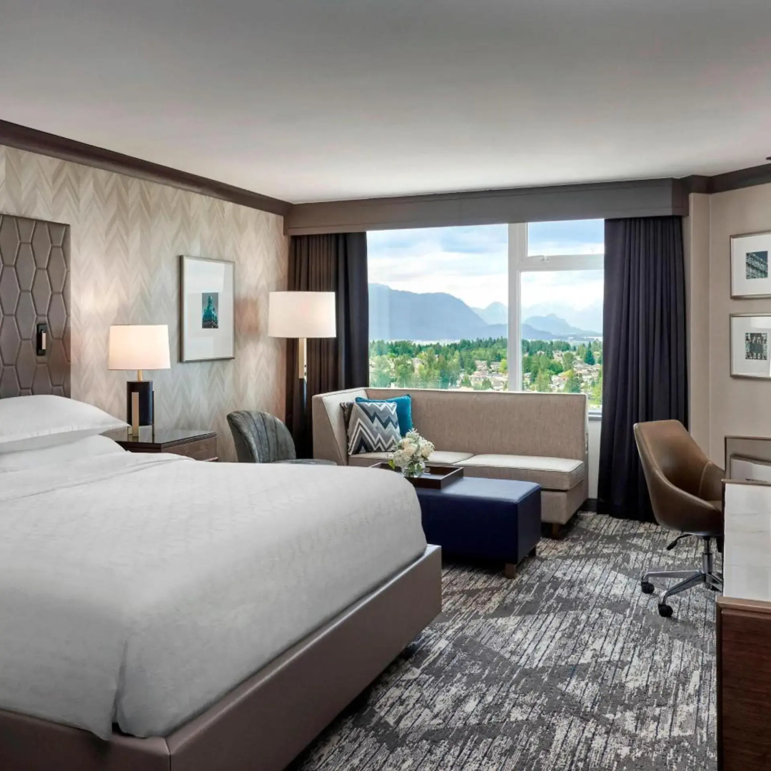 Photo - Sheraton Vancouver Guildford Hotel