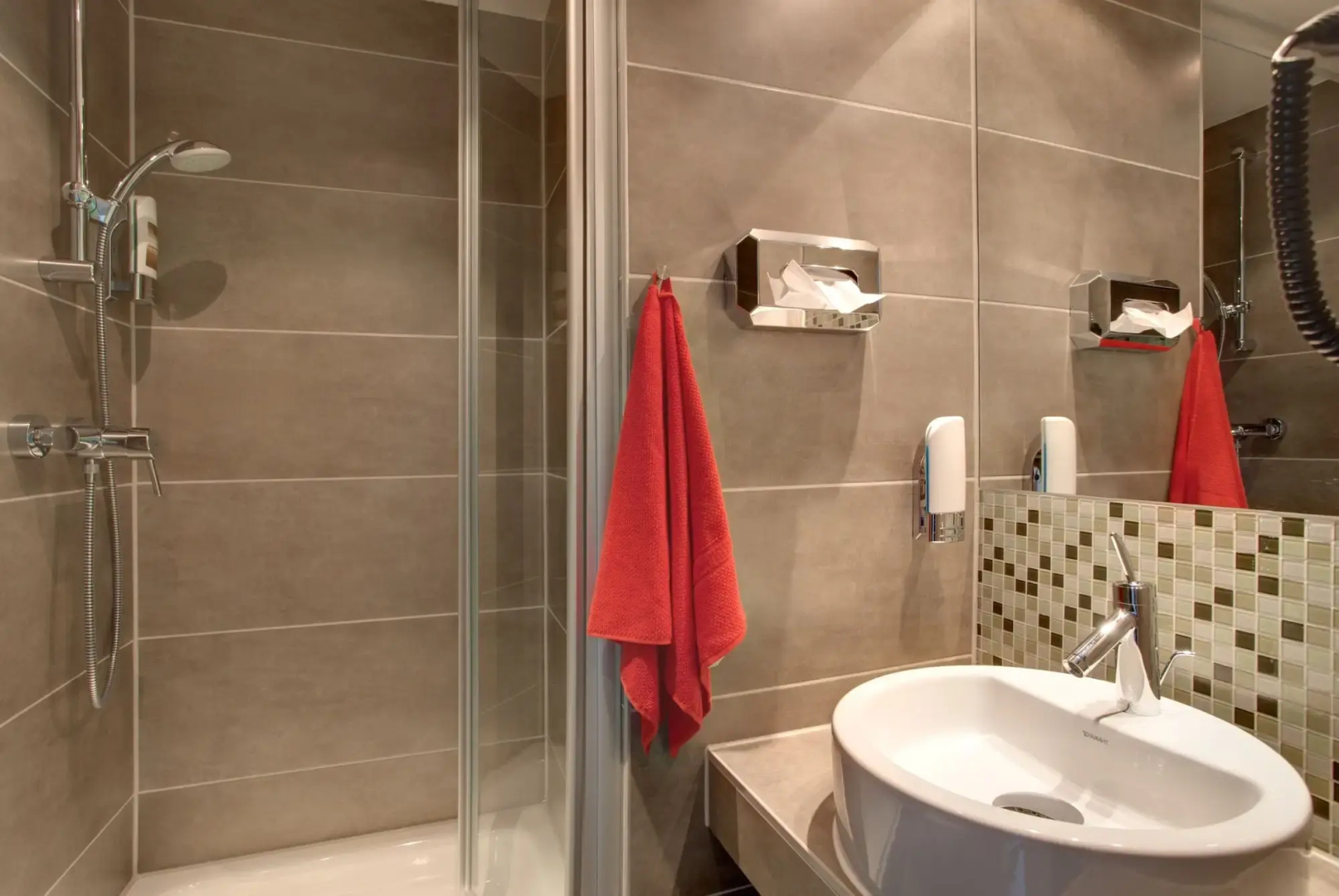 Foto - MEININGER Hotel Berlin Mitte