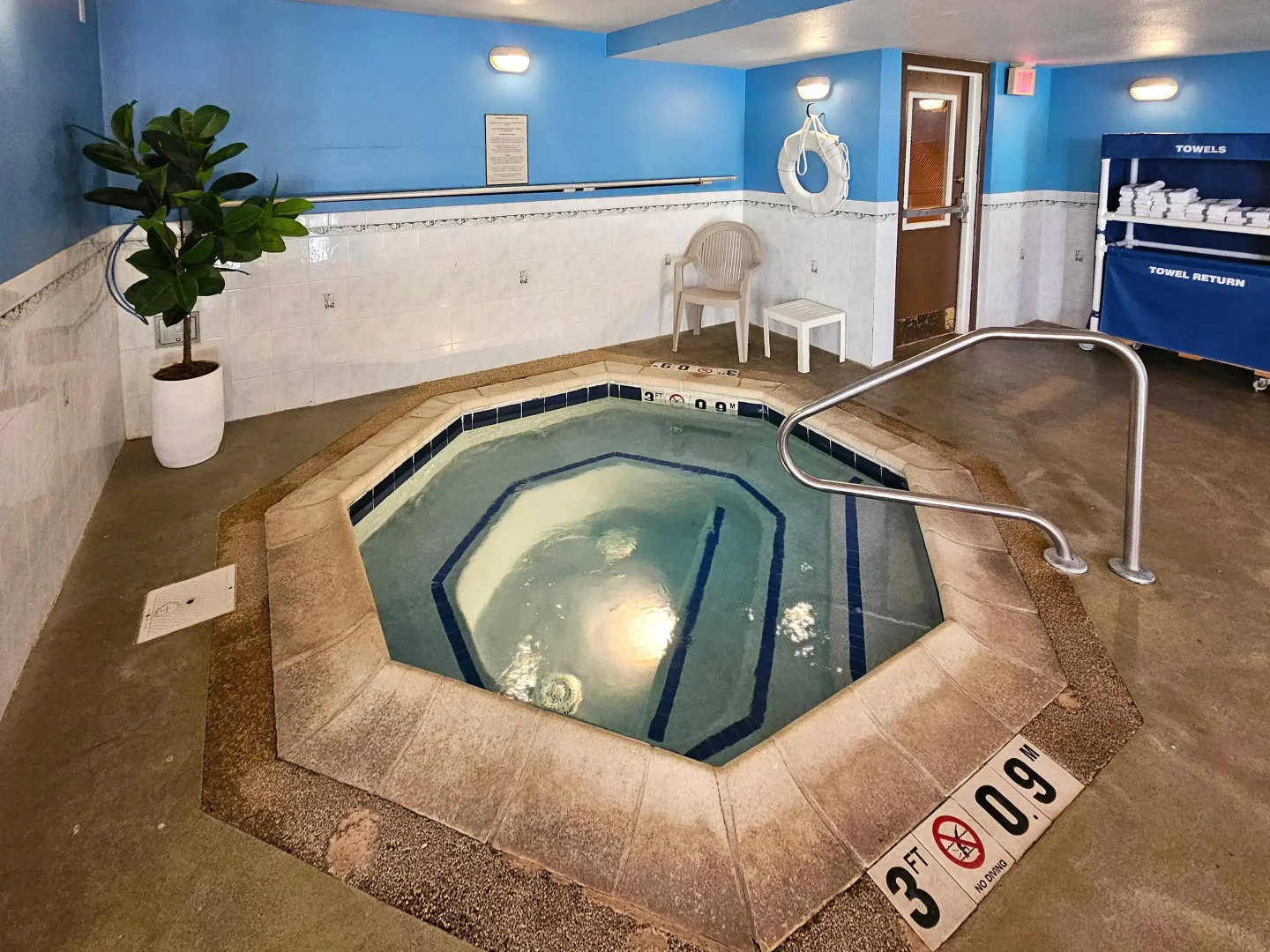 Photo - Comfort Inn & Suites Geneva- West Chicago