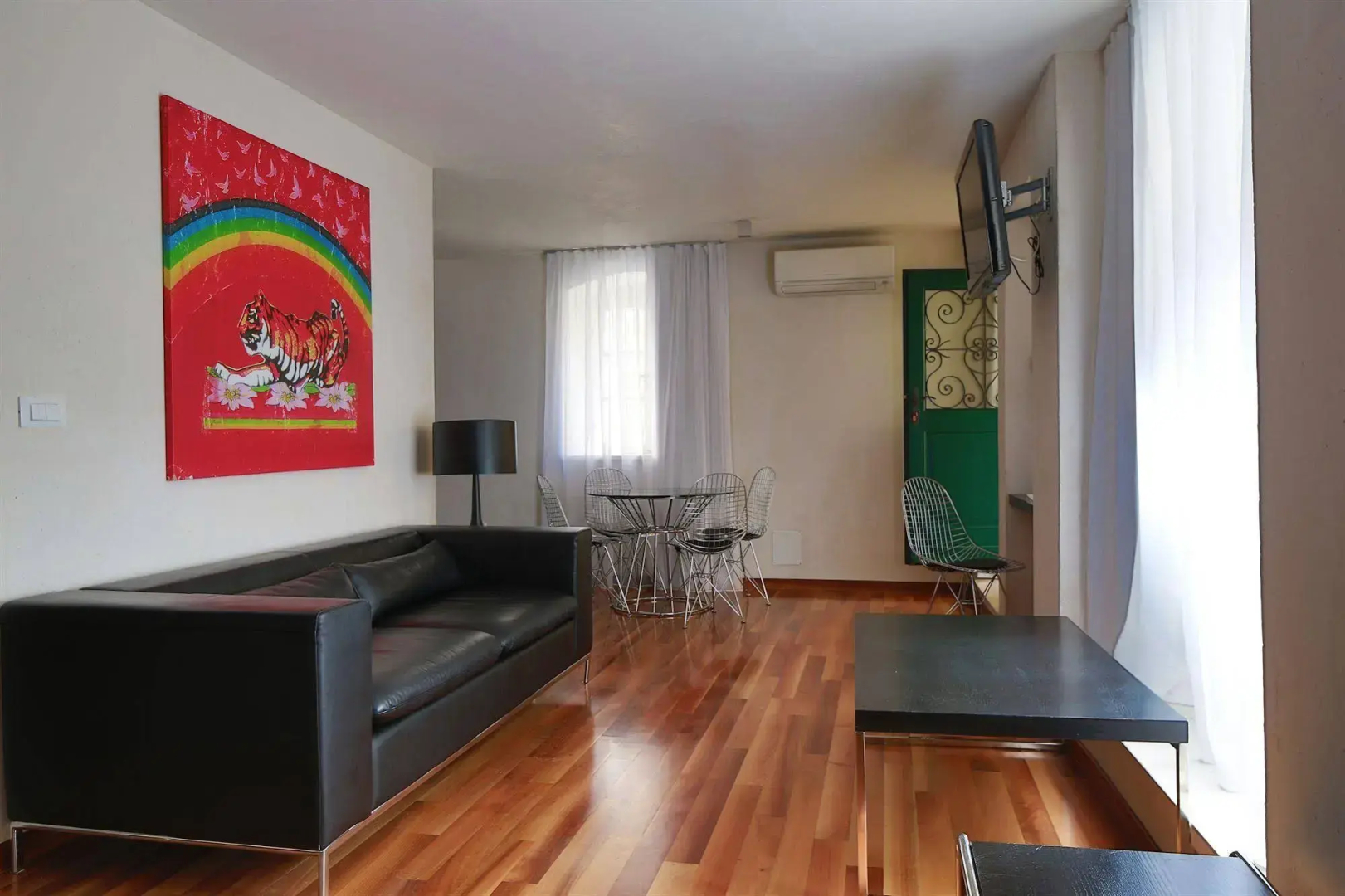 Photo - Divota Apartment Hotel