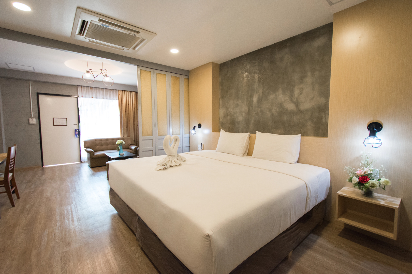 Foto - Basaya Beach Hotel & Resort