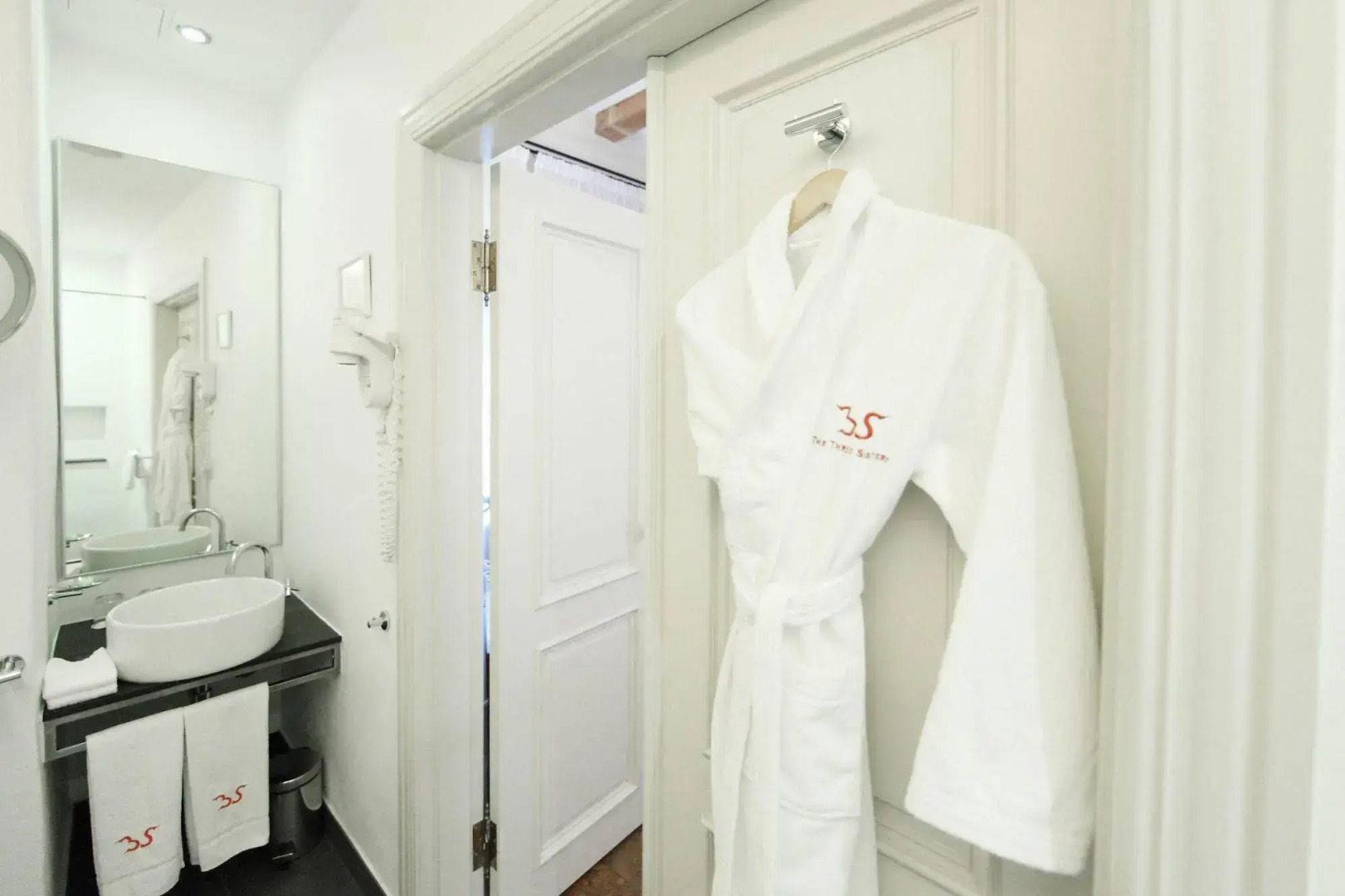 Foto - The Three Sisters Hotel