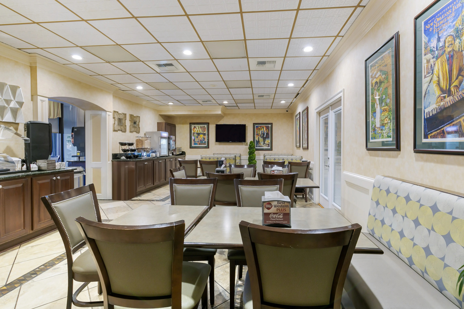 Photo - Best Western Plus Westbank