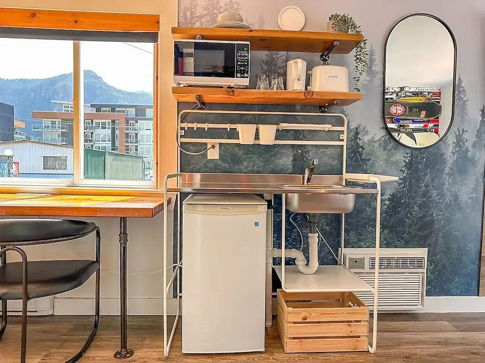 Photo - Hotel Squamish