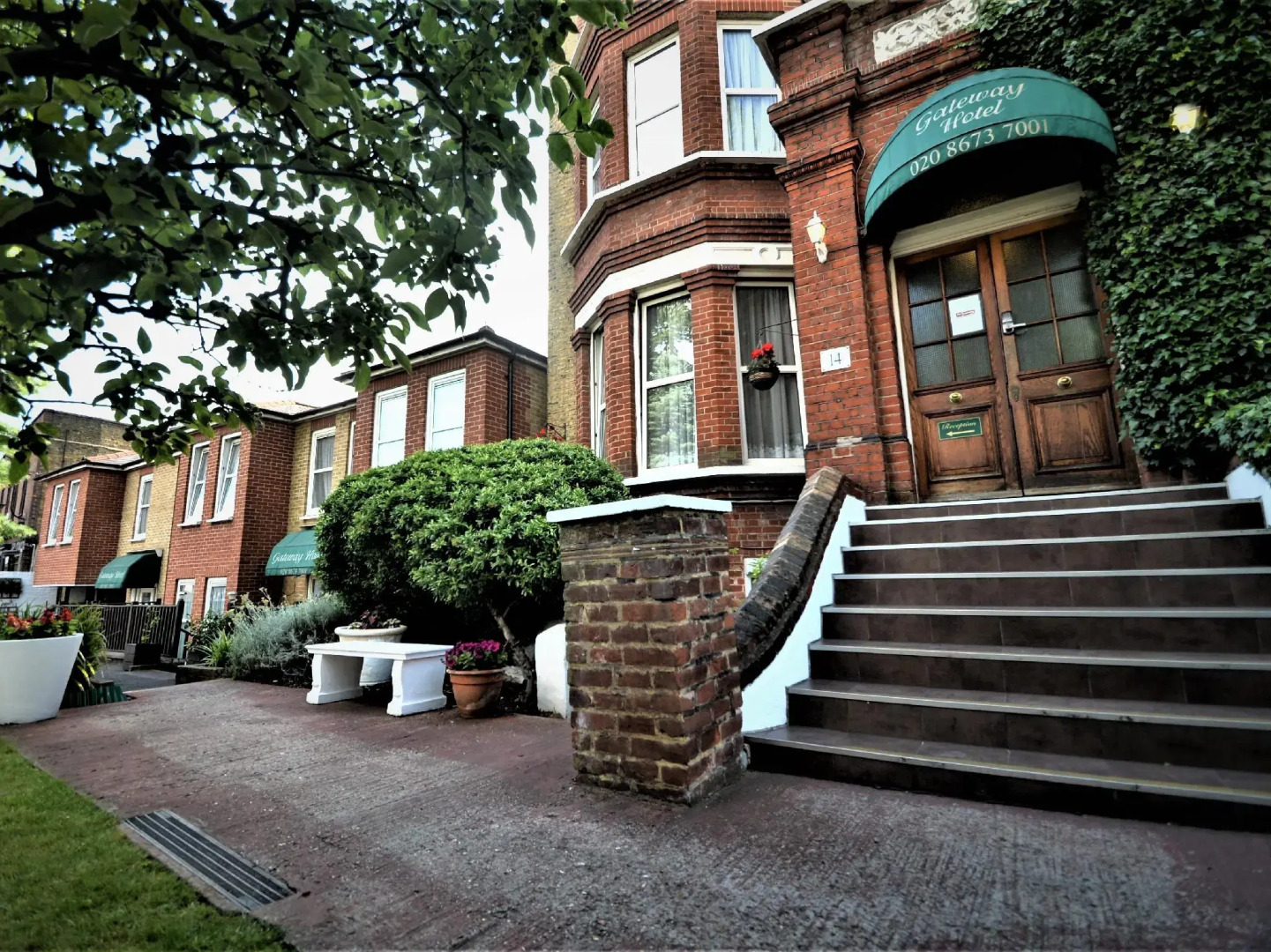 Photo - The Gateway Hotel