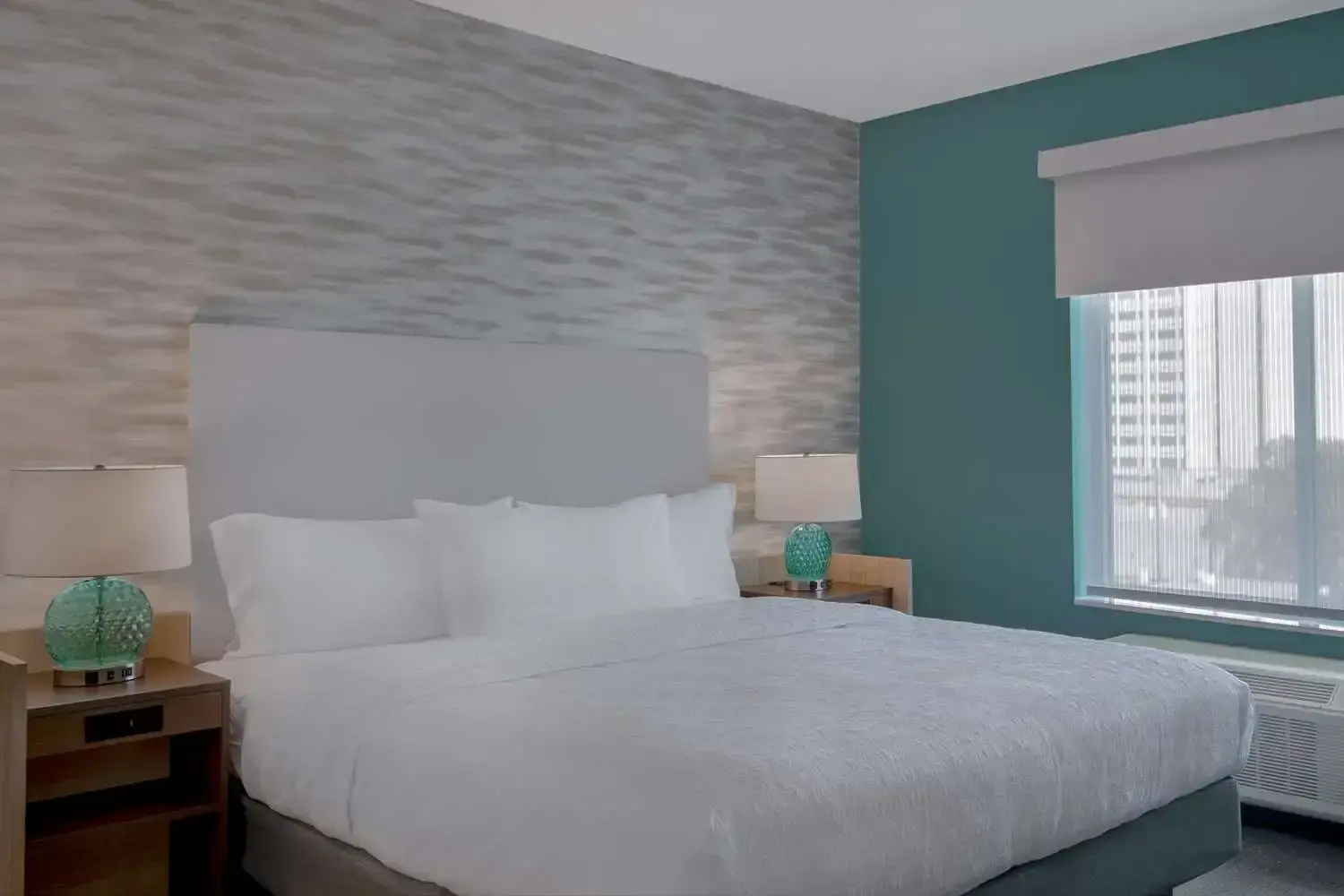 Photo - Home2 Suites By Hilton Jacksonville Downtown