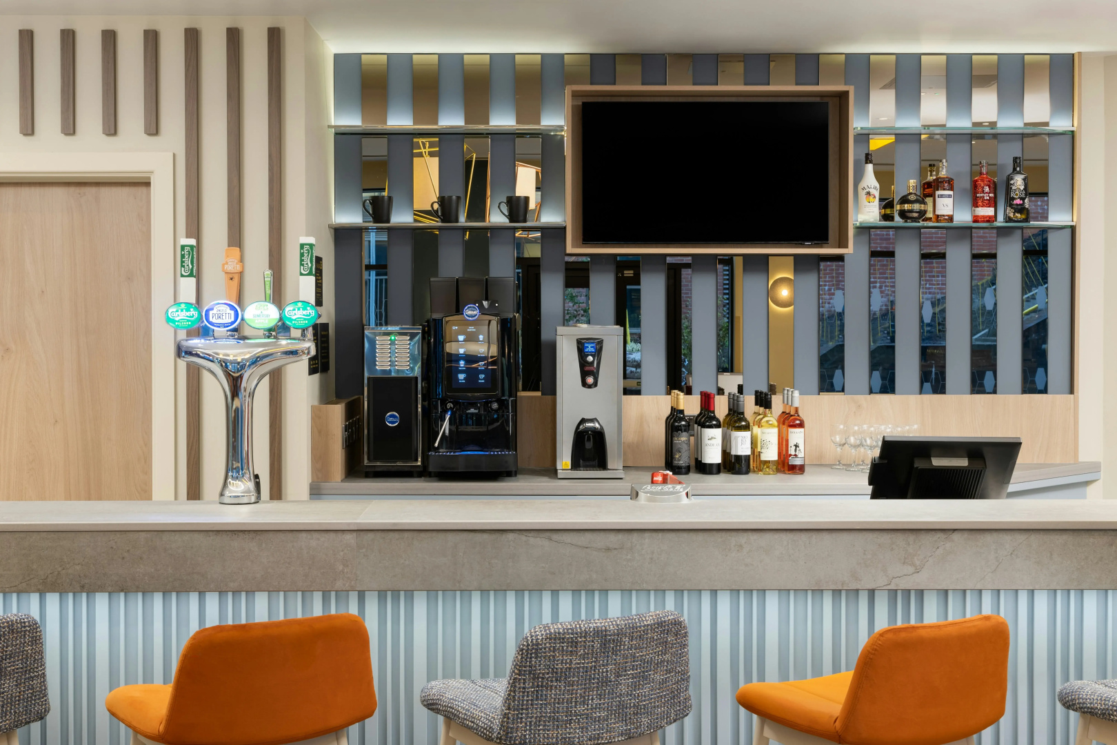 Photo - Hampton By Hilton Rochdale