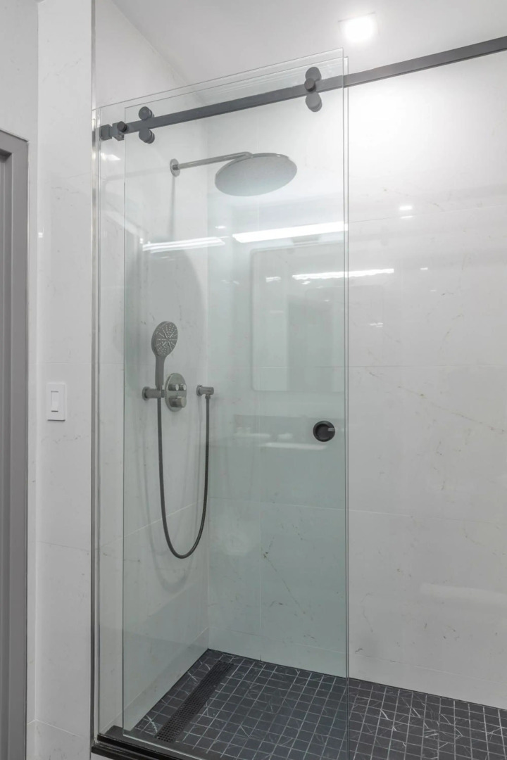 Photo - Broadway Plaza Hotel