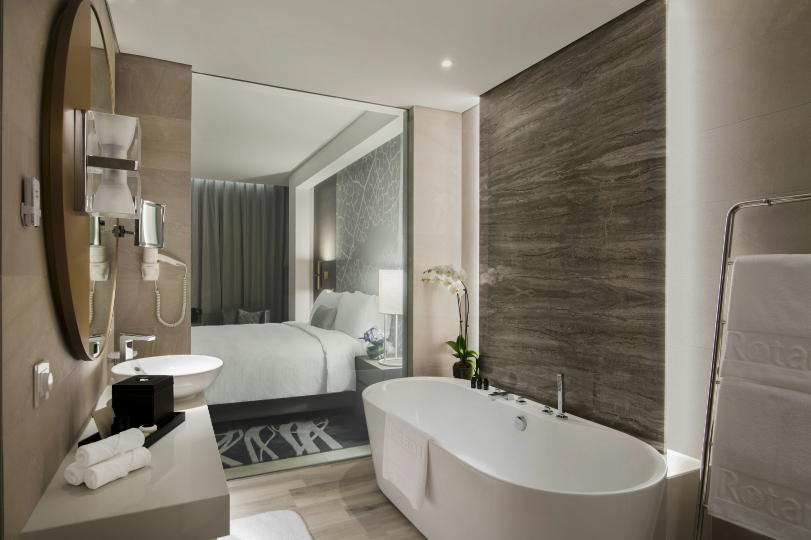 Photo - Al Bandar Rotana – Creek