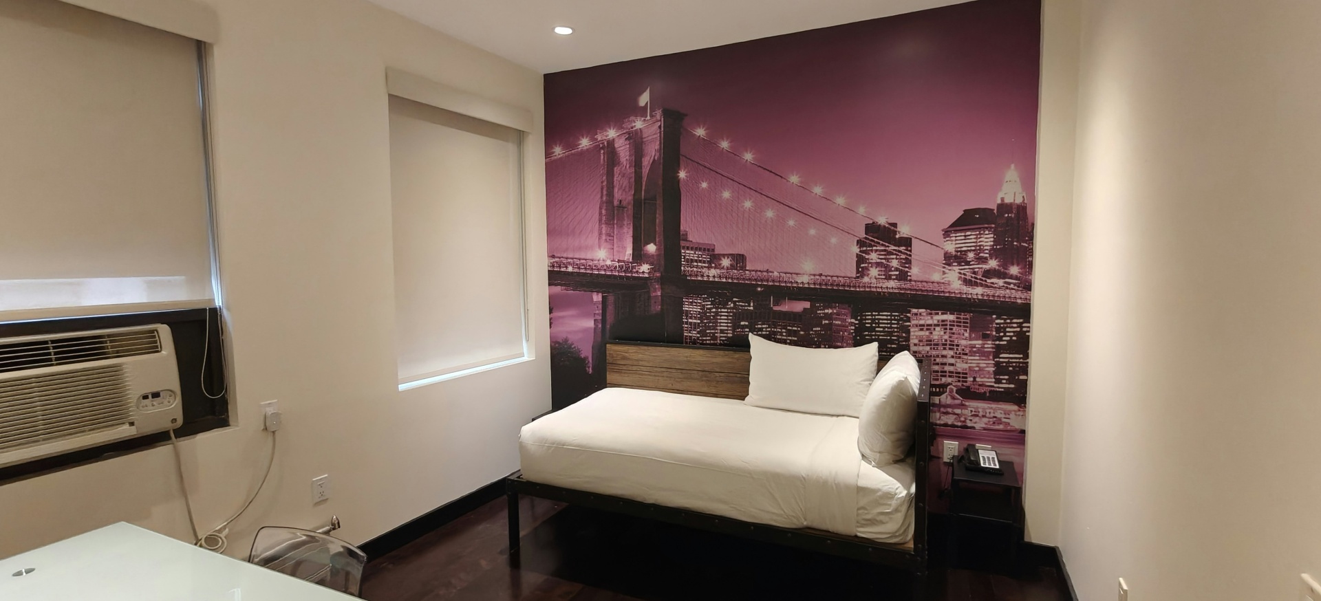 Foto - Night Hotel Broadway