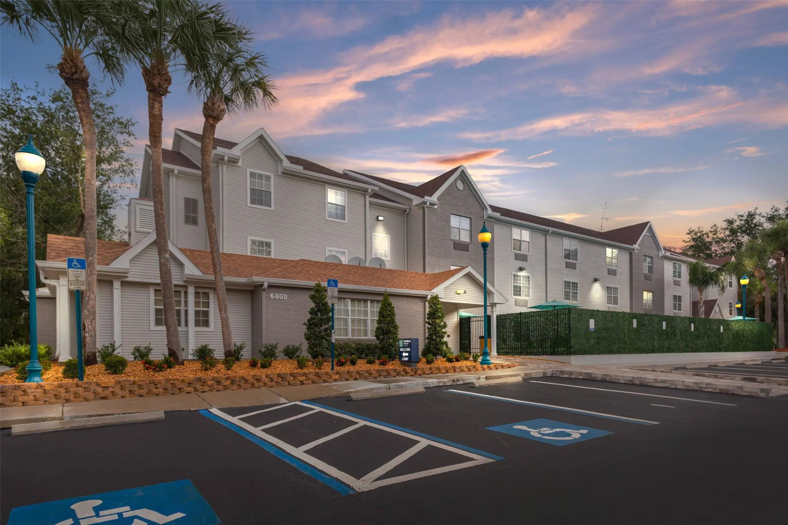 Photo - MainStay Suites Tampa Moffitt-USF