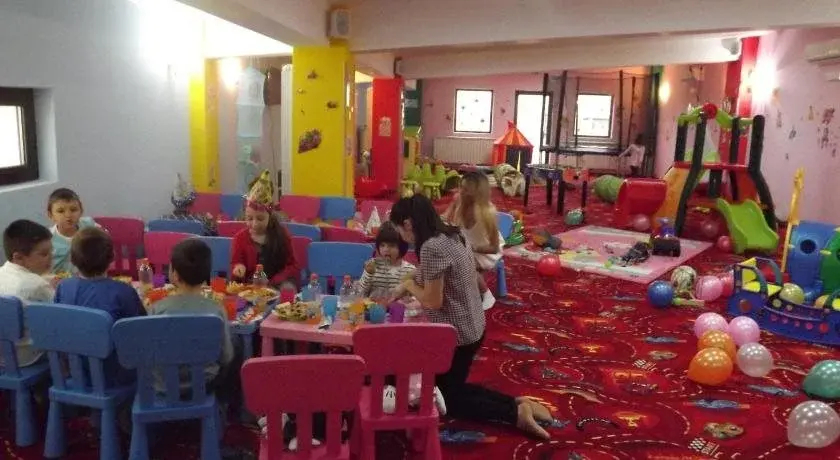 Photo - West Plaza Residence