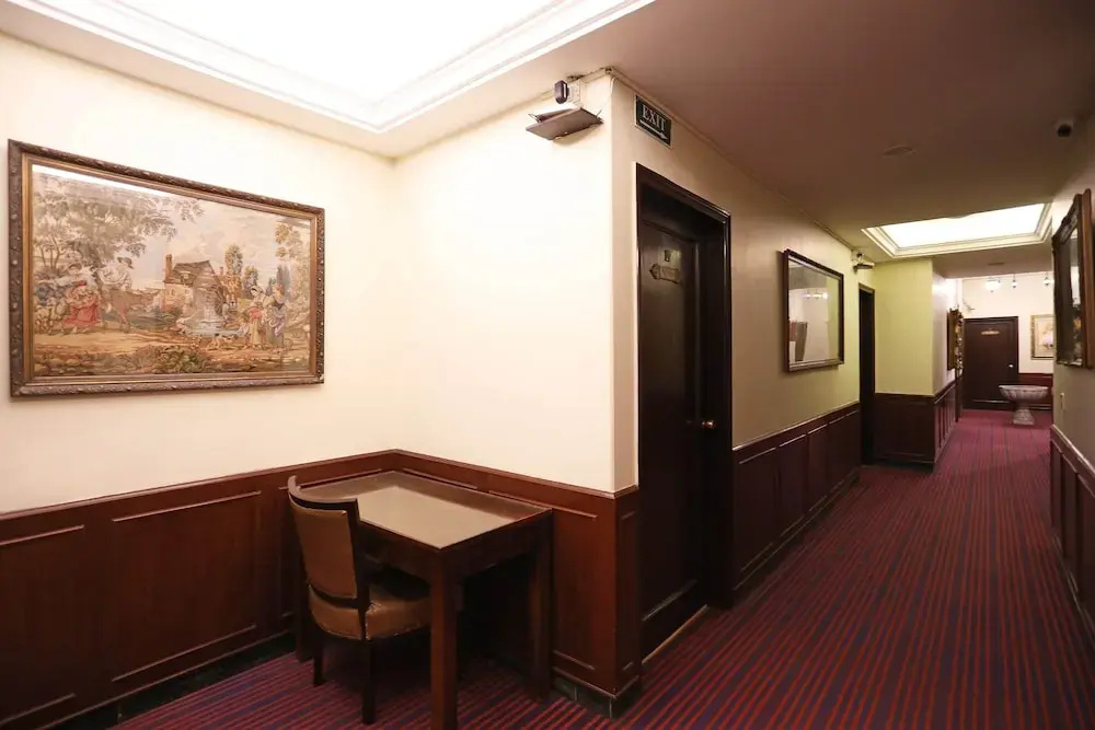 Foto - Collection O Hamilton Hotel