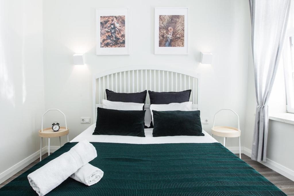 Central 1BD Apartment by Hostlovers