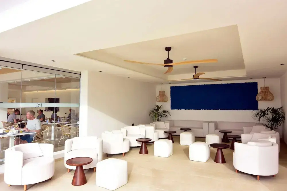 Photo - Royal Marina Suites Boutique Hotel