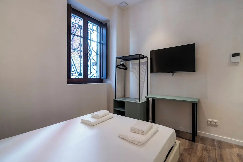 Foto - VLC HOST - Reina 168