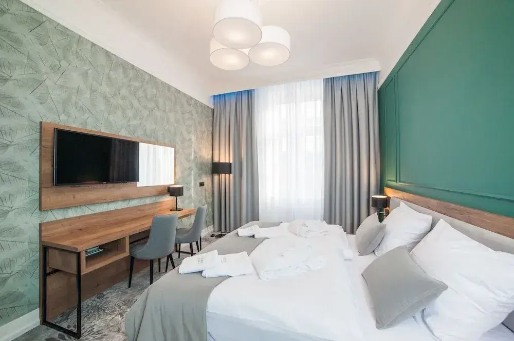 Photo - Vinfort Aparthotel