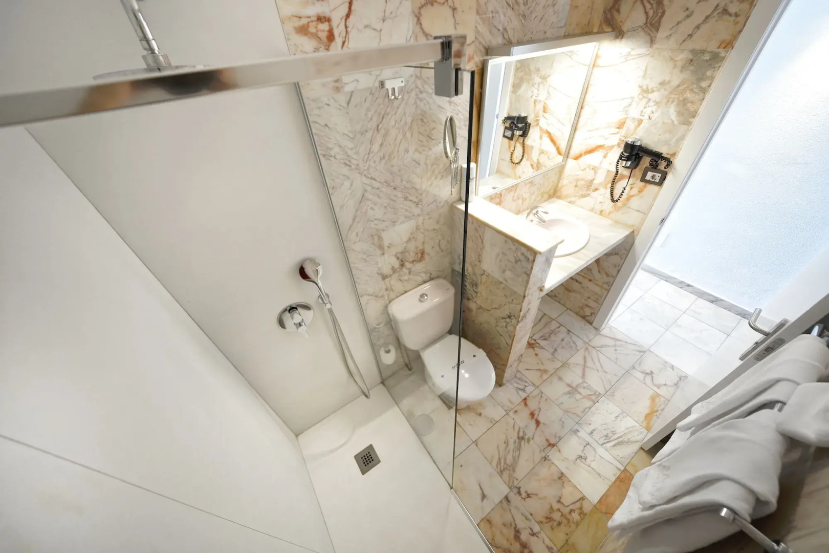 Photo - Vista Bonita - Gay and Lesbian Only Resort