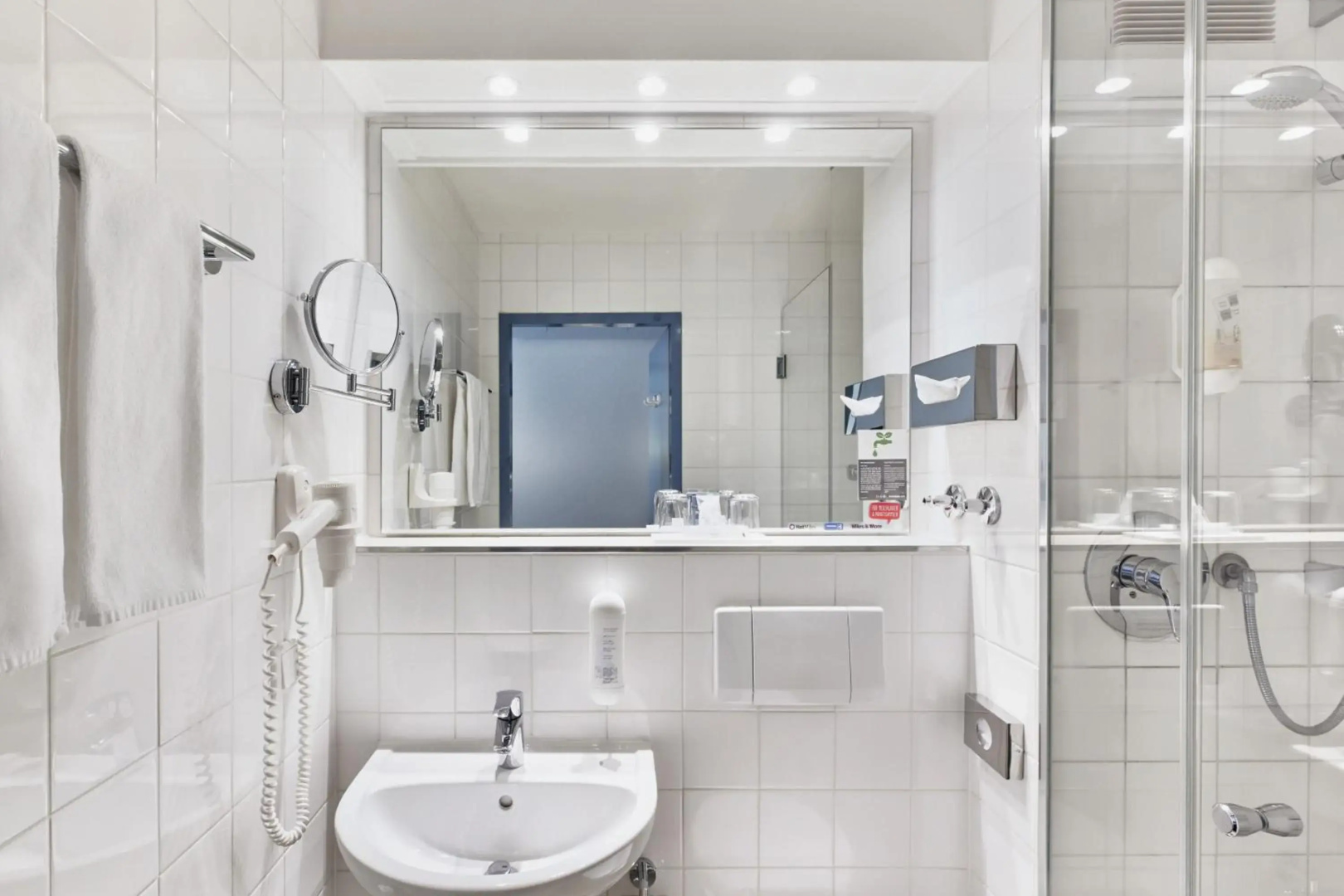 Photo - H+ Hotel Frankfurt Airport West