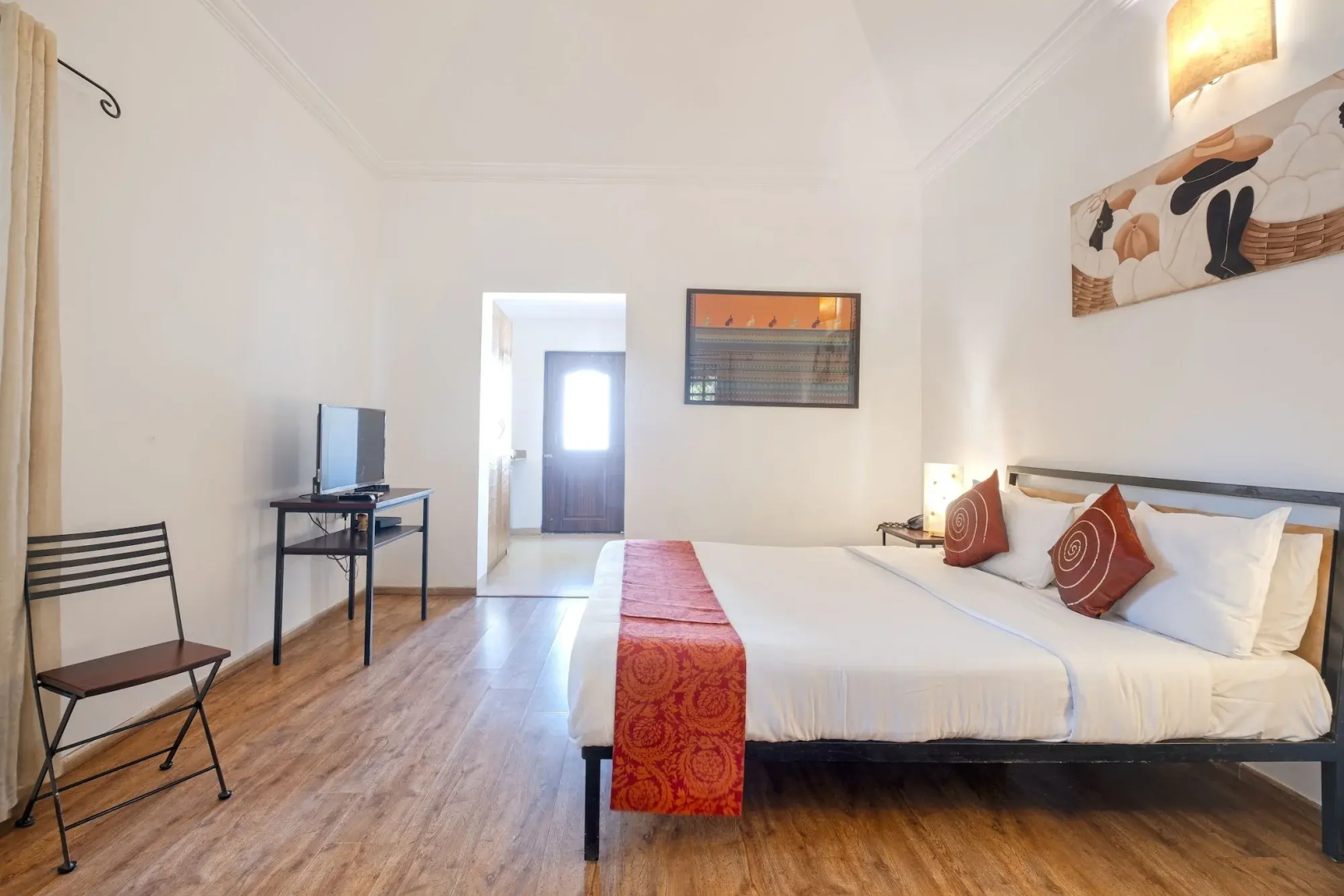 Photo - Granpa's Inn Hotel Bougainvillea