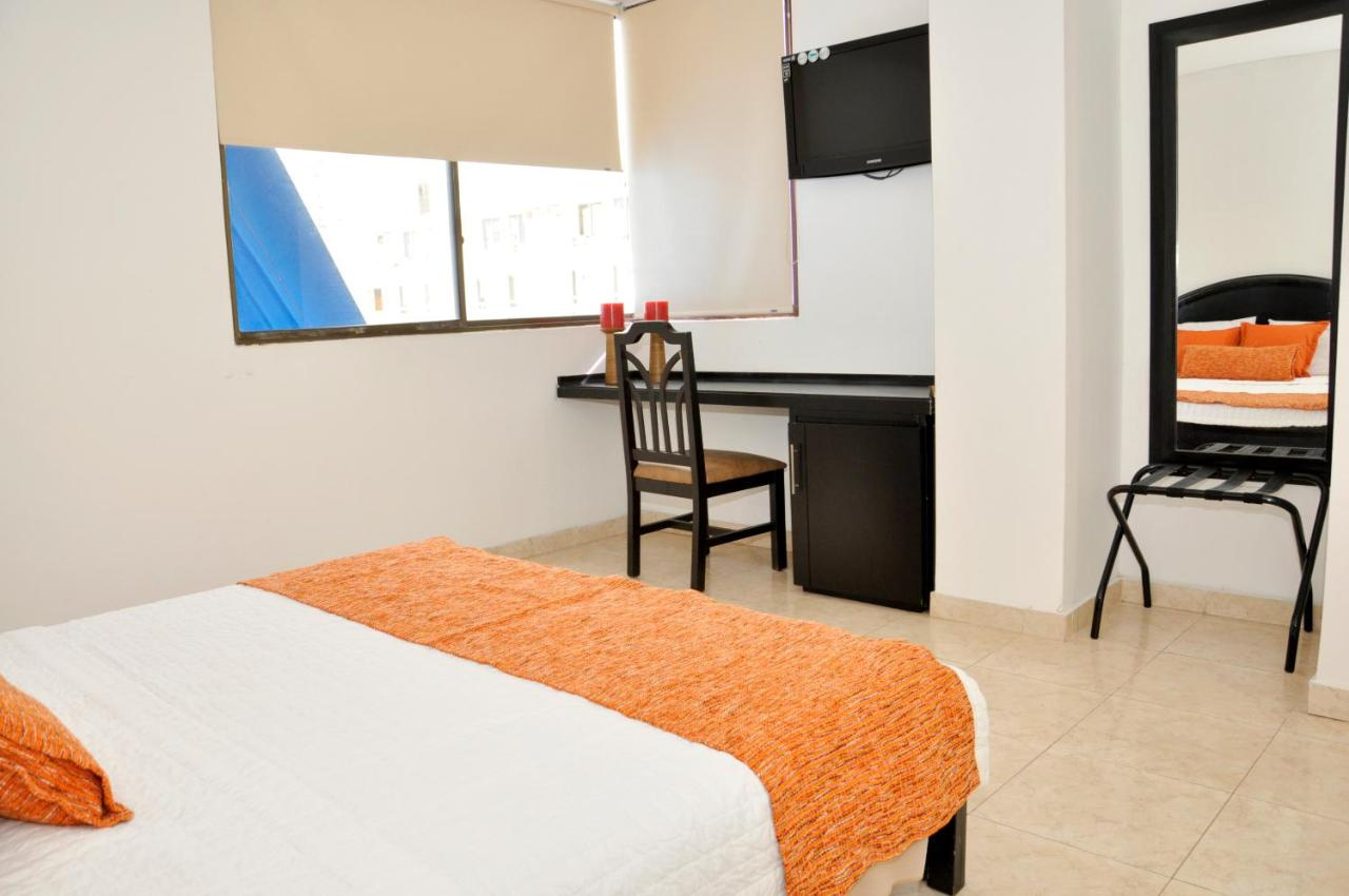 Photo - Hotel Axis Inn by Geh Suites