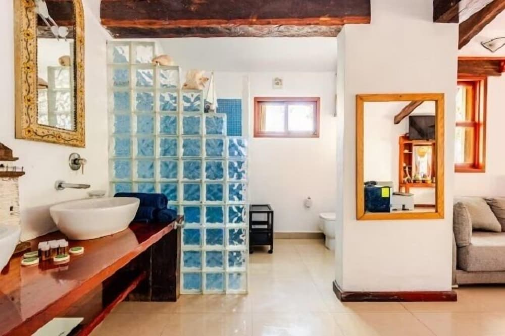 Photo - Villa con Piscina y Acceso a Laguna Yalkú, Akumal