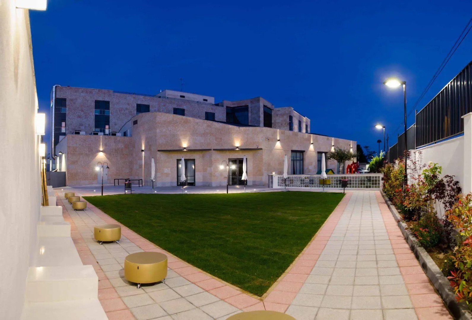 Photo - Hotel Bardo Recoletos Coco