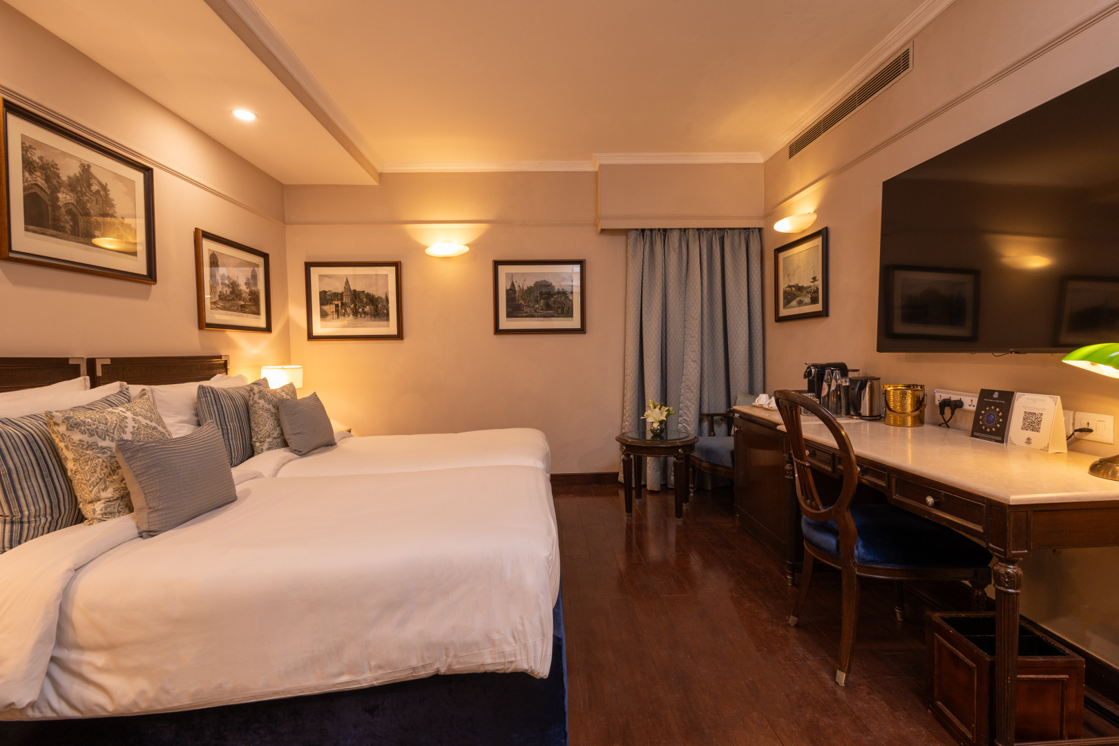 Photo - The Claridges, New Delhi
