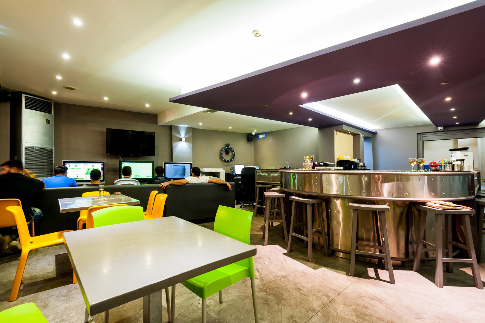 Photo - Elina Hotel Apartments