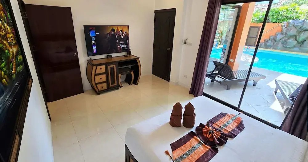 Foto - TUCHELAND Luxury Pool Villa Pattaya Walking Street