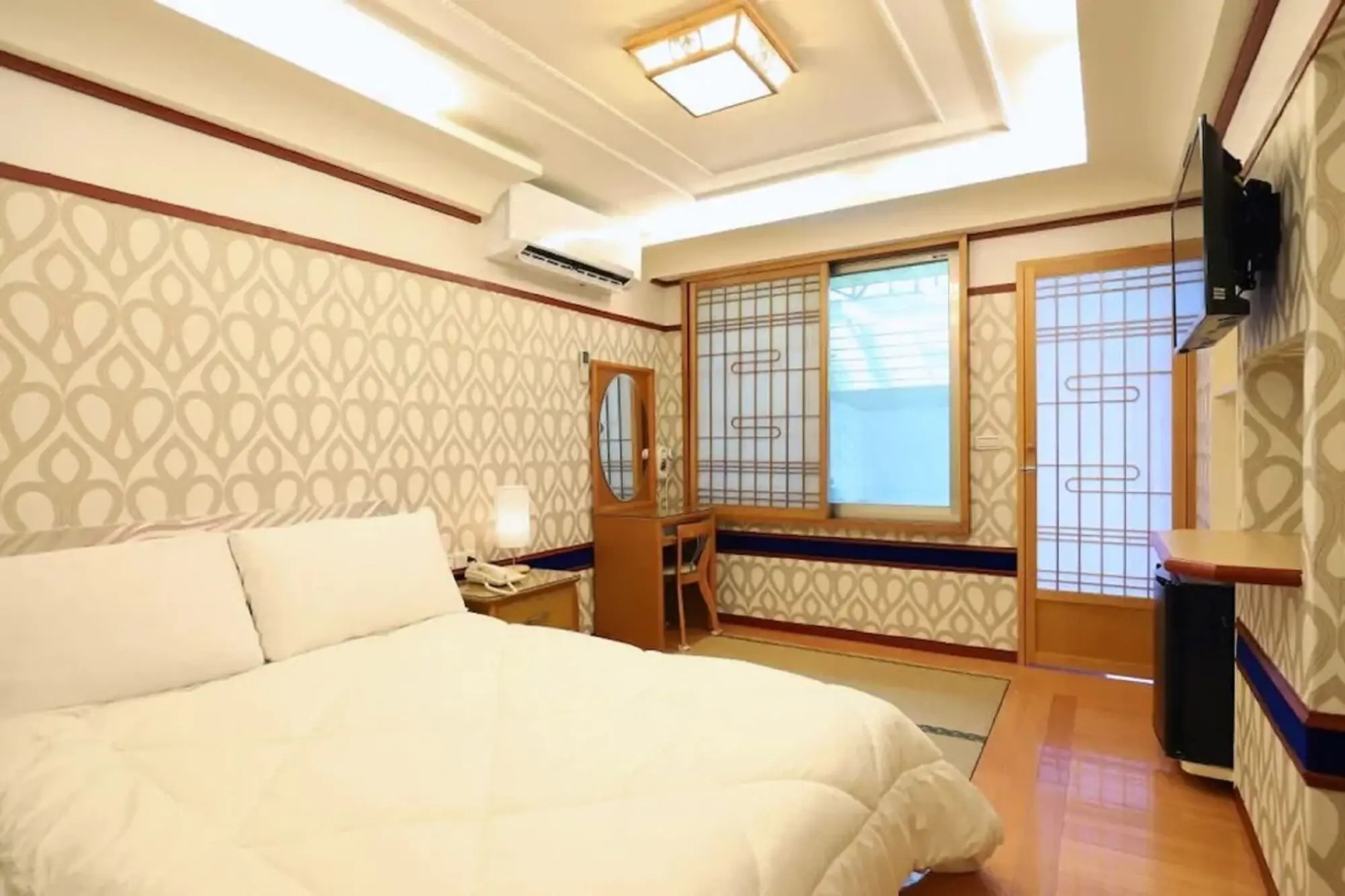 Photo - Phoenix Pavilion Hot Spring Hotel