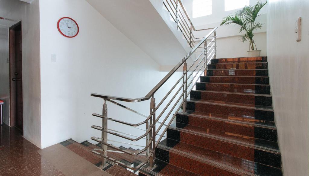 Foto - RedDoorz @ Jardin LRT Tayuman Manila