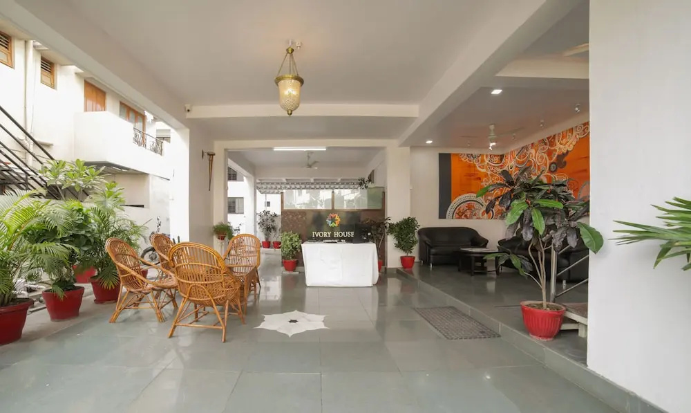 Photo - Treebo Ivory House