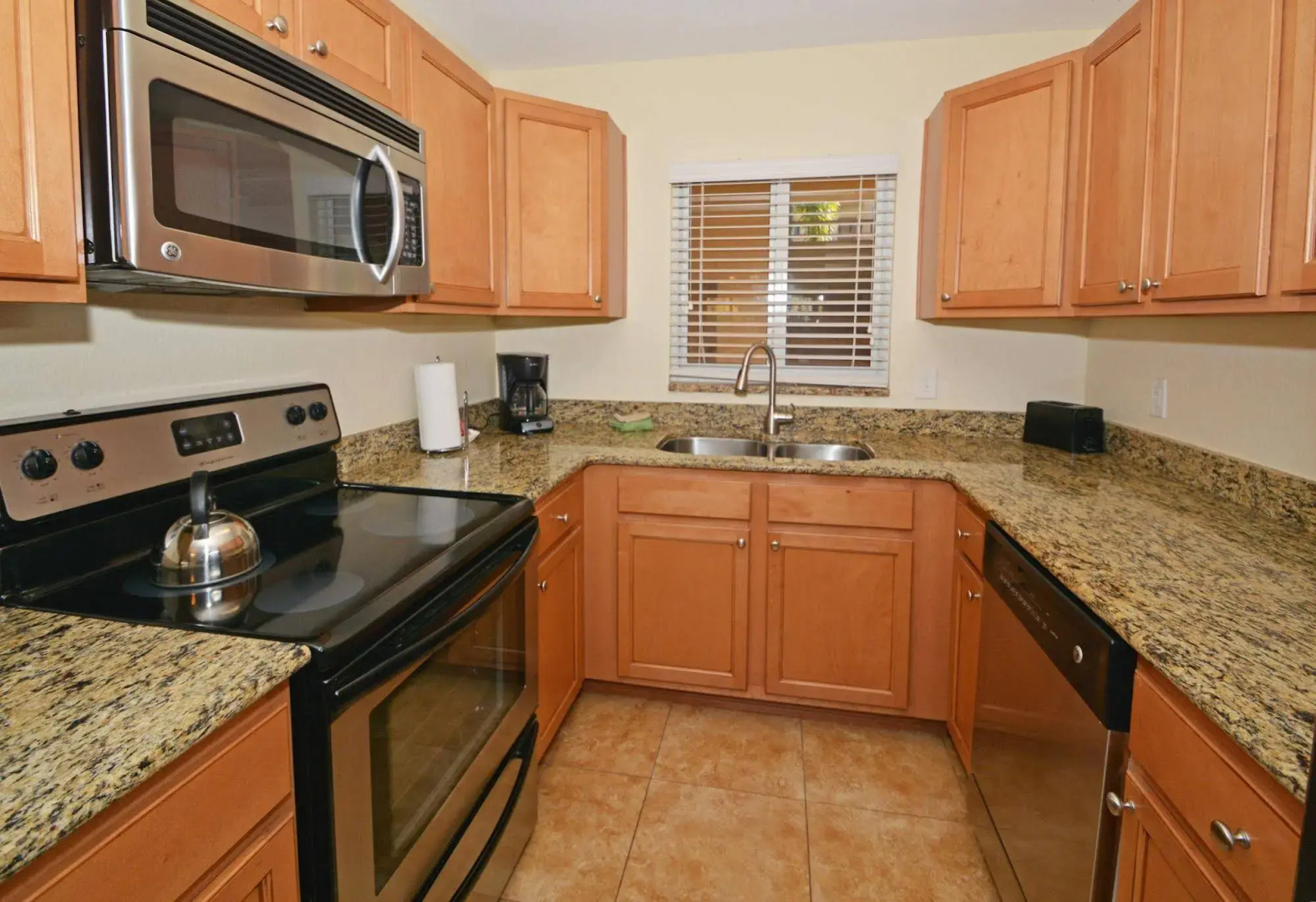 Photo - Westwinds Waterfront Resort