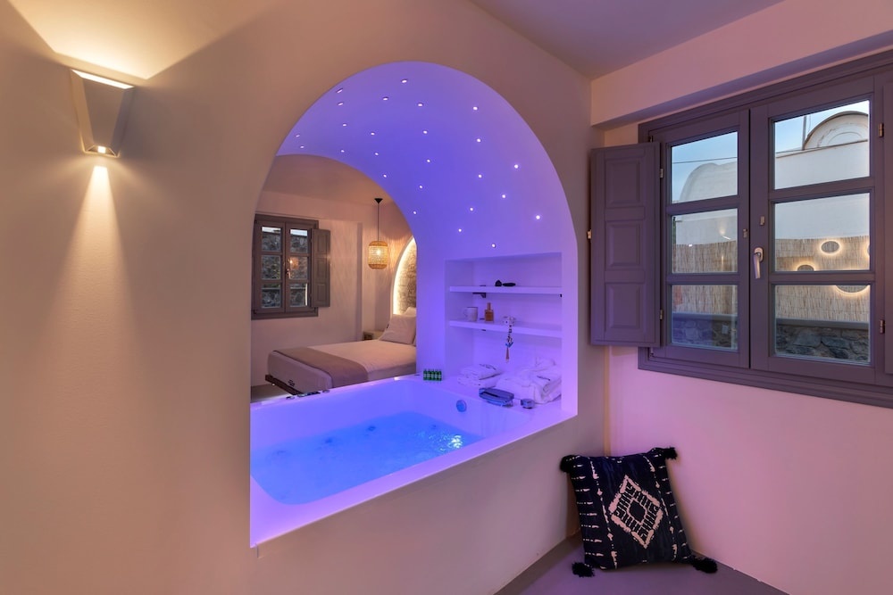 Foto - BlackStone Luxury Suites