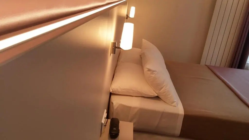 Photo - Modern Hotel