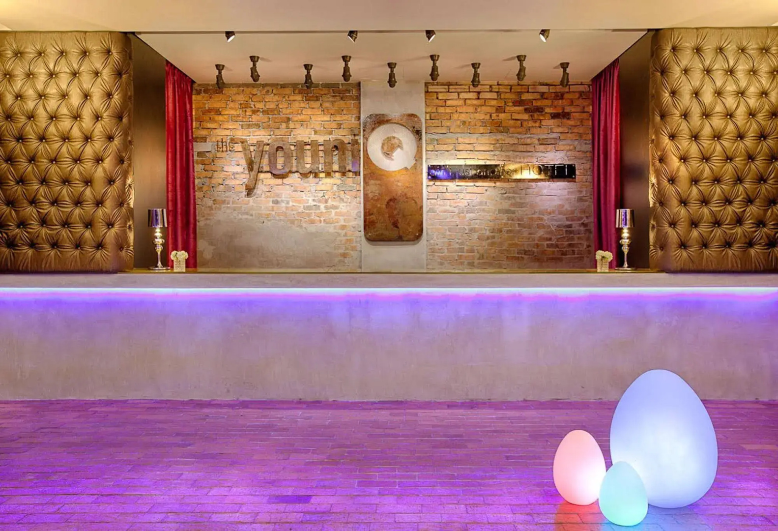 Photo - the youniQ Hotel