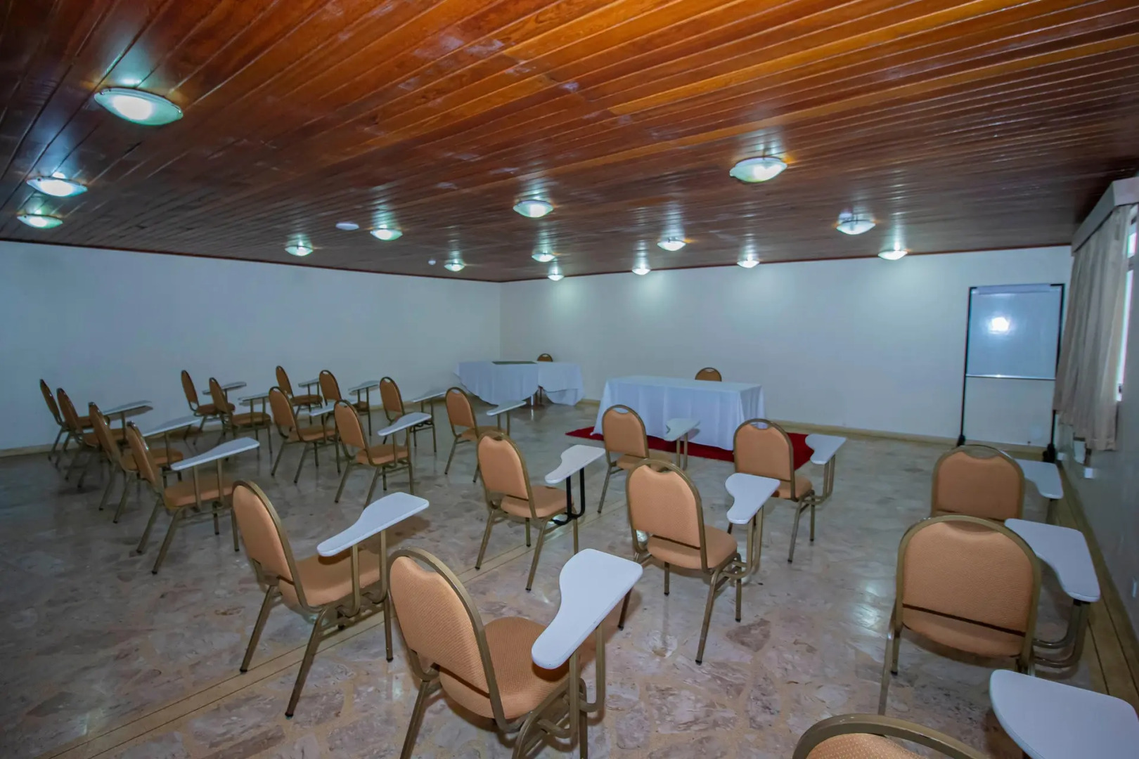 Foto - Hotel Golden Park Curitiba By Nacional Inn